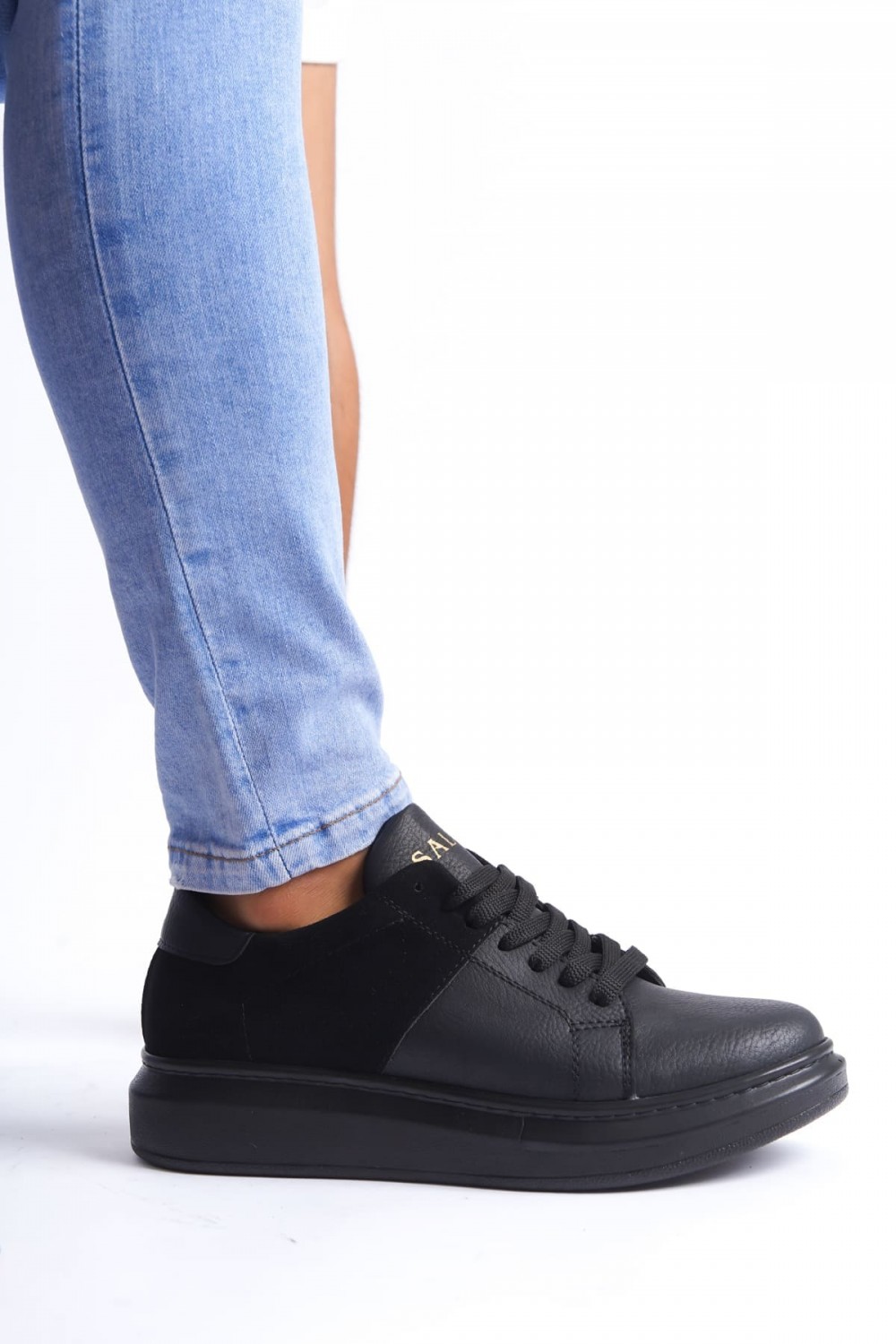 SLW151 Boost Bağcıklı Cilt Süet Erkek Günlük Sneaker Ayakkabı CSST - Siyah SLW151 Boost Bağcıklı Cilt Süet Erkek Günlük Sneaker Ayakkabı CSST - Siyah