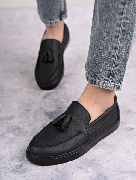 SLW153 Bloom Bağcıksız Püsküllü Cilt Erkek Günlük Spor Klasik Ayakkabı CST - Siyah SLW153 Bloom Bağcıksız Püsküllü Cilt Erkek Günlük Spor Klasik Ayakkabı CST - Siyah