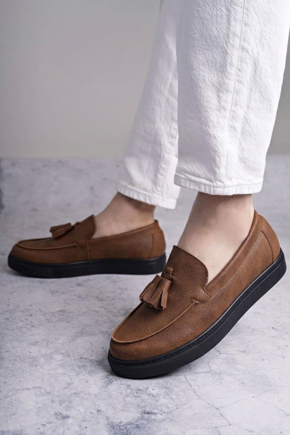 SLW153 Bloom Bağcıksız Püsküllü Cilt Erkek Günlük Spor Klasik Ayakkabı CST - Taba SLW153 Bloom Bağcıksız Püsküllü Cilt Erkek Günlük Spor Klasik Ayakkabı CST - Taba