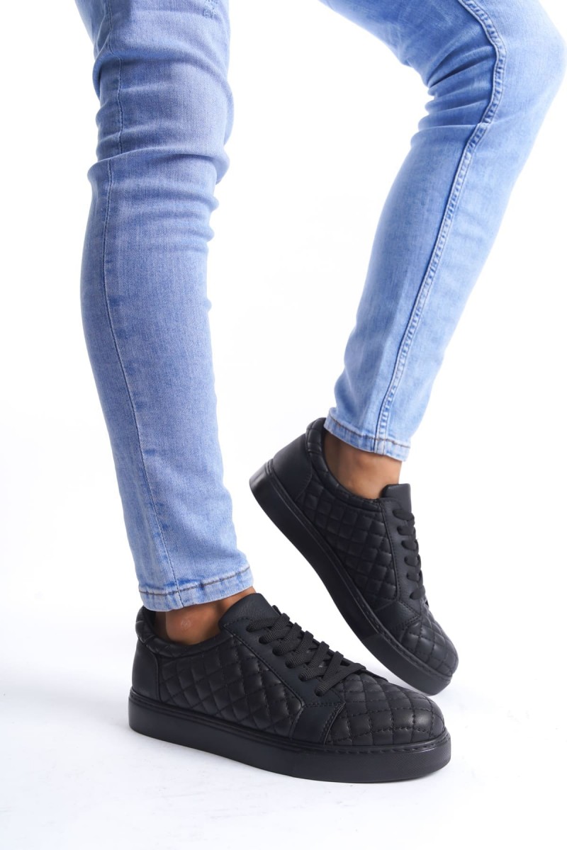 SLW166 Prestige Bağcıklı Cilt Kapitone Desenli Erkek Günlük Sneaker Ayakkabı CST - Siyah