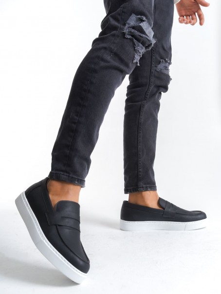 SLW180 Estilo X Bağcıksız Cilt Erkek Günlük Spor Klasik Ayakkabı CBT - Siyah SLW180 Estilo X Bağcıksız Cilt Erkek Günlük Spor Klasik Ayakkabı CBT - Siyah