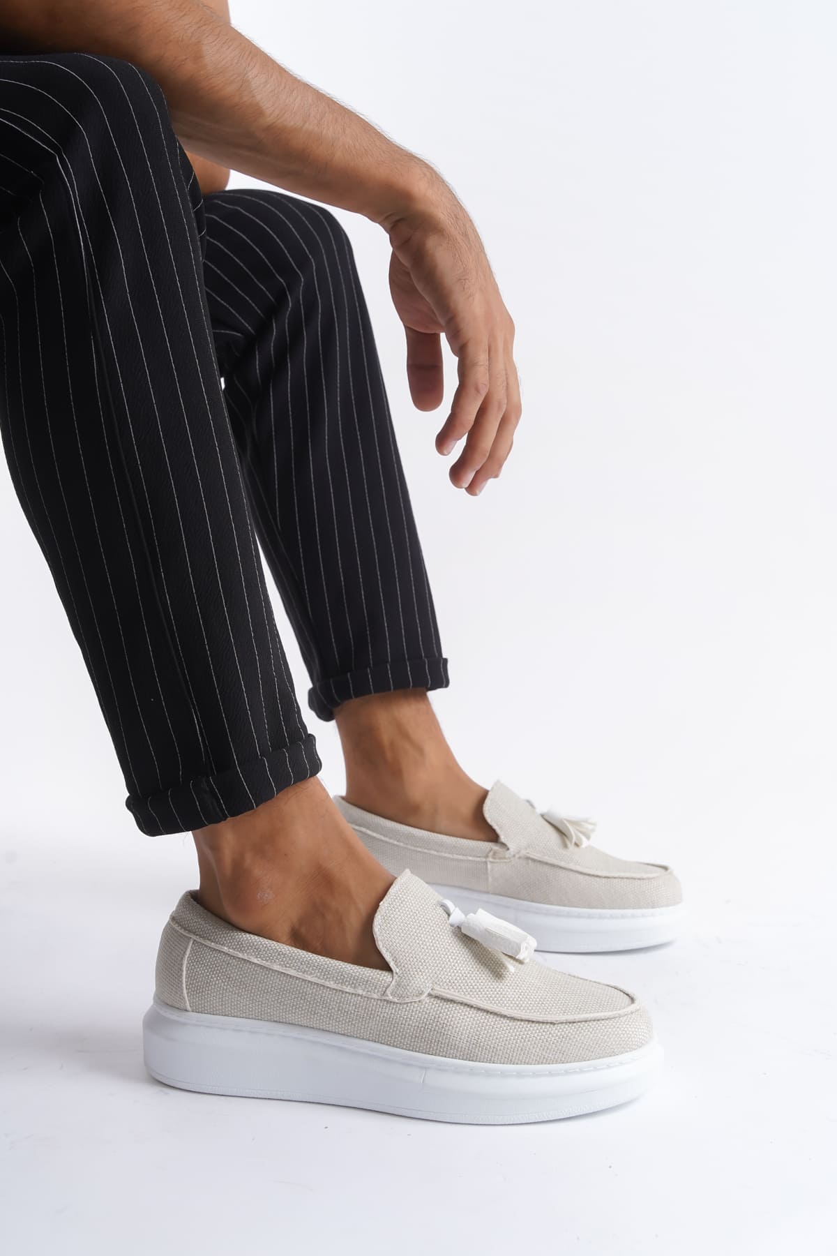 SLW154 Blaze: Keten Püsküllü Beyaz Erkek Ayakkabı görsel 1